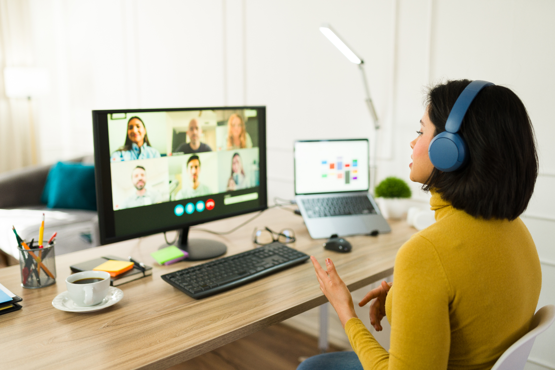 Why Video Is Quietly Replacing Audio-Only Authority